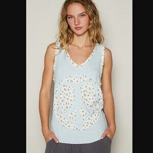 POL NEW Light Blue Floral Peace Tank Top